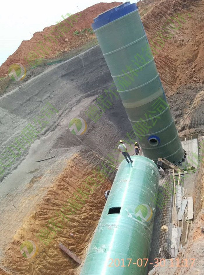 一體化預(yù)制泵站天河機(jī)場(chǎng)現(xiàn)場(chǎng)安裝圖